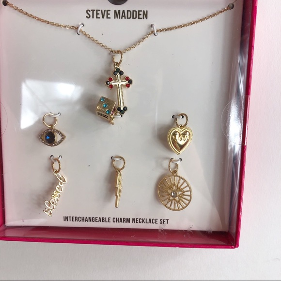 Steve Madden Interchangeable Charm Necklac… - Picture 3 of 6
